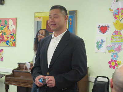 纽约市长参选人问答述政见华裔刘醇逸锋头劲(图)