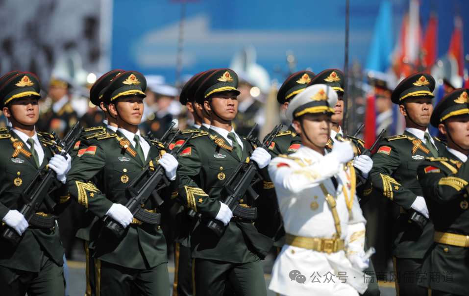 【20250820晚报】阅兵实现多个首次;友人透露范曾行踪;老人未去世火化?被大儿打后鉴定发现俩儿均非亲生
