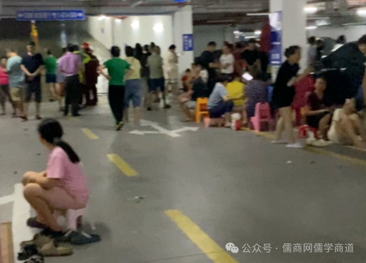 【20250826早报】特朗普夸朝鲜前景光明;留学生入境美国受辱;中国商人在泰遭熟人劫豪车;女童在康复机构内被打